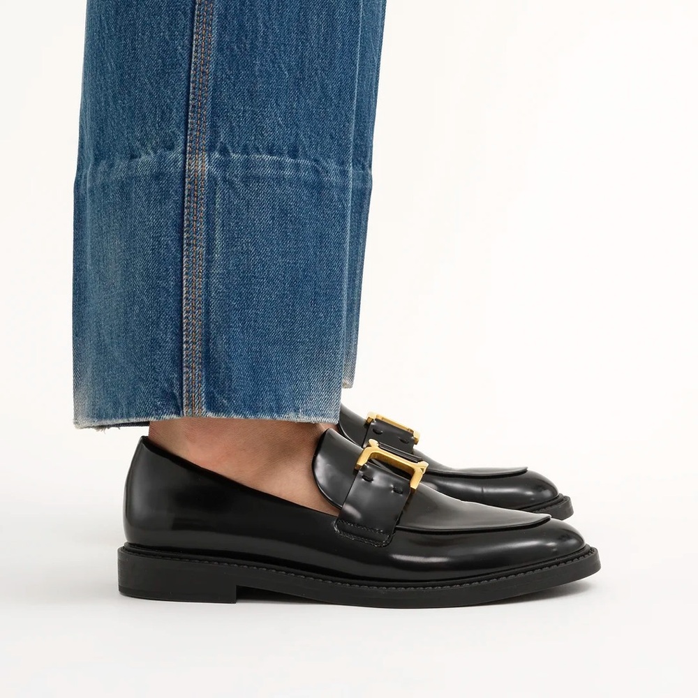 Chloe Marcie Loafers Women Size 38.5 Black Gold Hardware Leather Almond Toe
